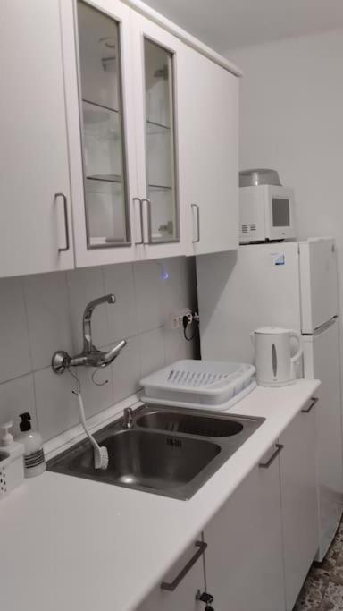 Apartamento Metro La Salut Badalona Exterior foto